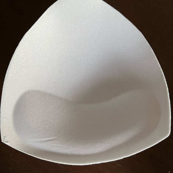 Insert Pads / Bra Pads lightly foamed - Cup Size A - B - Picture 2 of 3